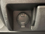 シガーソケット用の充電器が使用可能です!