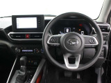 運転席廻りです。