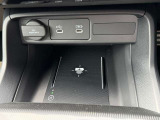 ワイヤレス充電器です