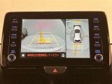安全機能のバックモニター&全周囲モニターも装備です。