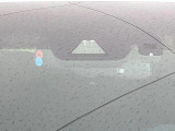 【トヨタセーフティセンス】走行中に前方の車両等を認識し、衝突しそうな時は警報とブレーキで衝突回避と被害軽減をアシスト。より安全にドライブをお楽しみいただけます。