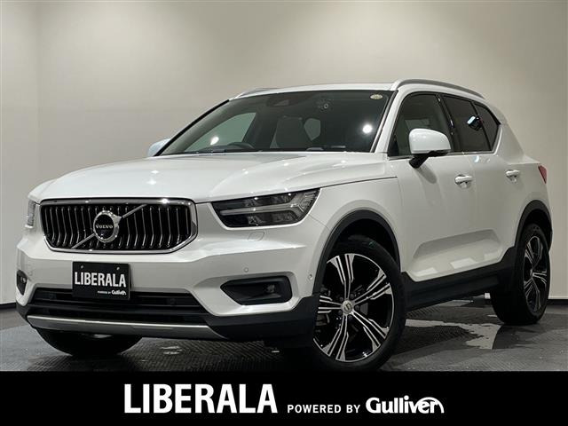 XC40 B4 AWD インスクリプション 4WD 4WD 本革シート