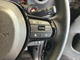 クルーズコントロールを装備しています。高速道路などで一定の速度で走ってくれるので運転が楽ですよ!速度を設定できますので、スピードの出しすぎにも注意できます。