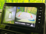 【アラウンドビューモニター】専用のカメラにより、上から見下ろしたような視点で360度クルマの周囲を確認することができます☆死角部分も確認しやすく、狭い場所での切り返しや駐車もスムーズに行えます。