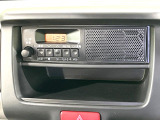 お好きな音楽を車内でお楽しみいただけます♪スピーカー交換・ウーハー追加などの音質向上や、最新ナビ・後席モニター等の取り付けも是非ご相談ください!