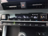 シートヒーター付きです。寒い日も快適なドライブが楽しめます♪
