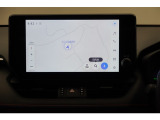ディスプレイオーディオを装備。スマホとクルマをつなぐことで、これまでのナビに加えて、いろんなサービスが楽しめます。