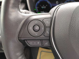 ステアリングリモコン付き。運転中のオーディオ操作が可能なので視線をナビに移したり、ハンドルから手を離さないので危険がなくなり安全です!