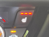 【パワーバックドア】スマートキーや運転席のボタンを押すだけでリアゲートが自動で開閉します!荷物を持っている時や、高い位置にあるバックドアを閉める際に便利な機能です♪