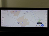 ディスプレイオーディオを装備。スマホとクルマをつなぐことで、これまでのナビに加えて、いろんなサービスが楽しめます