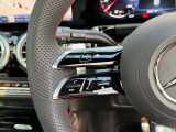 メルセデス・ベンツの定める厳しい基準をクリアしたお車のみをご案内させて頂きます。納車前整備はメーカー規定に基づき最大100項目にも及ぶ点検を熟練のメカニックによって行いご納車させて頂きます。