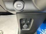 運転席&助手席シートヒーター完備しています
