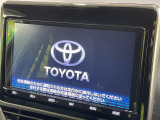 【純正9型ナビ】人気の純正ナビを装備しております。ナビの使いやすさはもちろん、オーディオ機能も充実!キャンプや旅行はもちろん、通勤や買い物など普段のドライブも楽しくなるはず♪