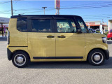 現車を見に来れないお客様には、車両状態の詳しい情報をお電話・メールにてご連絡致しております。スマートフォン、パソコンがあればリアルタイムでの対面にて映像で確認・対応もできます!