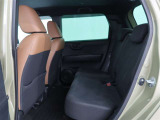 ゆとりある広々とした車内空間は、ドライブを始め買い物やレジャーなど、幅広く活躍します。一人でもみんなとでもお出かけを楽しみましょう!