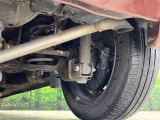 お車を安心してお乗りいただく為には、足回りの定期点検が欠かせません。サービスサポート(有償保証)では無料点検もご提供しており、安心のカーライフをお過ごしいただけるサポート体制が整っています。