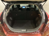 広い開口で荷物の積み下ろしもし易く、収納スペ-スも大容量を確保!!