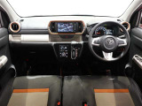 見通しのよいすっきりとした視界で、誰でも運転しやすいです。運転のしやすさは疲れにくさにも繋がりますよ♪