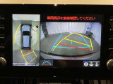【バックモニター】駐車時に後方がリアルタイム映像で確認できます。大型商業施設や立体駐車場での駐車時や、夜間のバック時に大活躍?