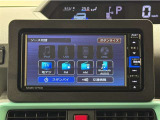 Bluetooth対応、CD/DVD再生機能付き。お好きな音楽を聴きながらのドライブは楽しいですよね〜♪