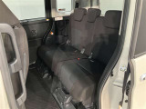 当店ではauも取り扱っております。お車と一緒にau携帯の機種変更も可能です♪また、自動車保険も取り扱っております。車の支払いと自動車保険の支払いをまとめてお支払い可能なプランもあります♪
