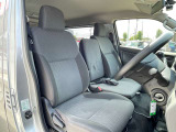 お車の販売と共に、自動車保険もご紹介しております。 弊社取り扱い会社と同じであれば日産独自のサービスもあります。