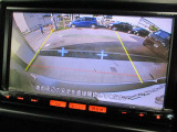 ■車高が高いのであると便利なバックモニター!後退時に後方確認が画面で出来るので安全ですね!※目視確認もお忘れなく。