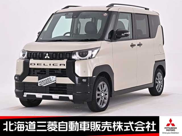 デリカミニ G プレミアム 4WD 