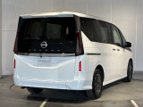 セレナ 2.0 XV チェアキャブ スロープタイプ 車いす2名仕様