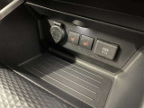 運転席・助手席シートヒーター付き♪お尻や腰回りを温めてくれますよ(^^♪