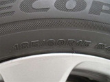 185/60R15    車両装着タイヤサイズです。 タイヤのご相談もトヨタモビリティ石川にお任せください
