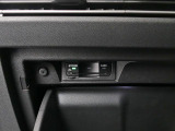 認定中古車ならではの、納車前点検整備と保証がついてきます。
