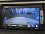 【バックカメラ】後退時も安心。リバース連動で画面が切り替わるのでとっても便利。
