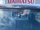 安全・安心な走行のために、納車前にダイハツのクルマを知り尽くしたエキスパートが基本性能に関わる機能や状態を徹底的に点検。消耗部品の交換など法定12ヶ月点検相当の点検・整備を実施しております