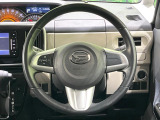 【純正革巻きステアリング】上質な革を使用することで、手にしっかり馴染みとても運転しやすいハンドルです♪