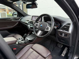 BMW Premium Selection 江戸川は、約20台の展示スペースがあり、常時新車拠店より厳選された認定中古車が続々と入庫しております。