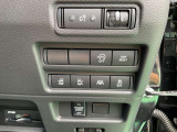 両側電動スライドドアは運転席からも開閉可能です(^^)/TREPRESETスイッチはこちら