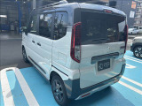 当店は「女性にやさしい自動車販売店」をモットーに専門用語を使わないわかりやすい説明をするよう心がけております。女性スタッフも在籍しておりますのでお気軽にご相談ください。