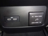 後席150W電源
