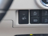 運転席にはシートヒーター付で寒い冬でも腰がポカポカします♪