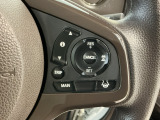 【アダプティブ・クルーズ・コントロール】予め設定した車速内でクルマが自動的に加減速。 前走車との適切な車間距離を維持しながら追従走行し、高速道路でのドライバーの疲労を軽減してくれる嬉しい機能付♪