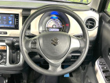 【ステアリングスイッチ】運転中、前方から目線をそらすことなく、オーディオ等の操作が可能な便利機能!安心&快適なドライブを演出してくれます♪