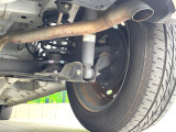 お車を安心してお乗りいただく為には、足回りの定期点検が欠かせません。サービスサポート(有償保証)では無料点検もご提供しており、安心のカーライフをお過ごしいただけるサポート体制が整っています。