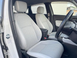 ドライバーによって運転しやすいポジションは異なり、あの車はどうなのか不安なこともありますよね。気になるお車は店頭で乗り込んでご確認いただけます♪