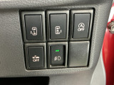 運転席から操作しやすい各種スイッチ
