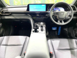 クラウンクロスオーバー 2.5 G アドバンスト レザー パッケージ E-Four 4WD 