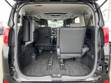 【ラゲッジスペース】展示車両のシートアレンジなど実際にお使いになるシチュエーションを想像しながらご覧いただけます♪