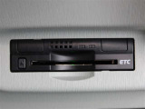 ETC車載器付きです。高速道路の料金所もスムーズに通過できます。