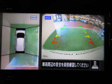 アラウンドビューモニターで車庫入れも空から見ている様に駐車できラクラクです。