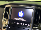 【メーカー純正ナビ】インテリアに溶け込むスタイリッシュな「専用設計」メーカーナビを装備♪視認性や操作性など基本性能にも優れ、より上質なカーライフをお楽しみいただけます。